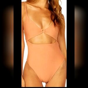 Volcom Women's Standard Simply Seamless One Piece Papaya Swimsuit Size SMALL